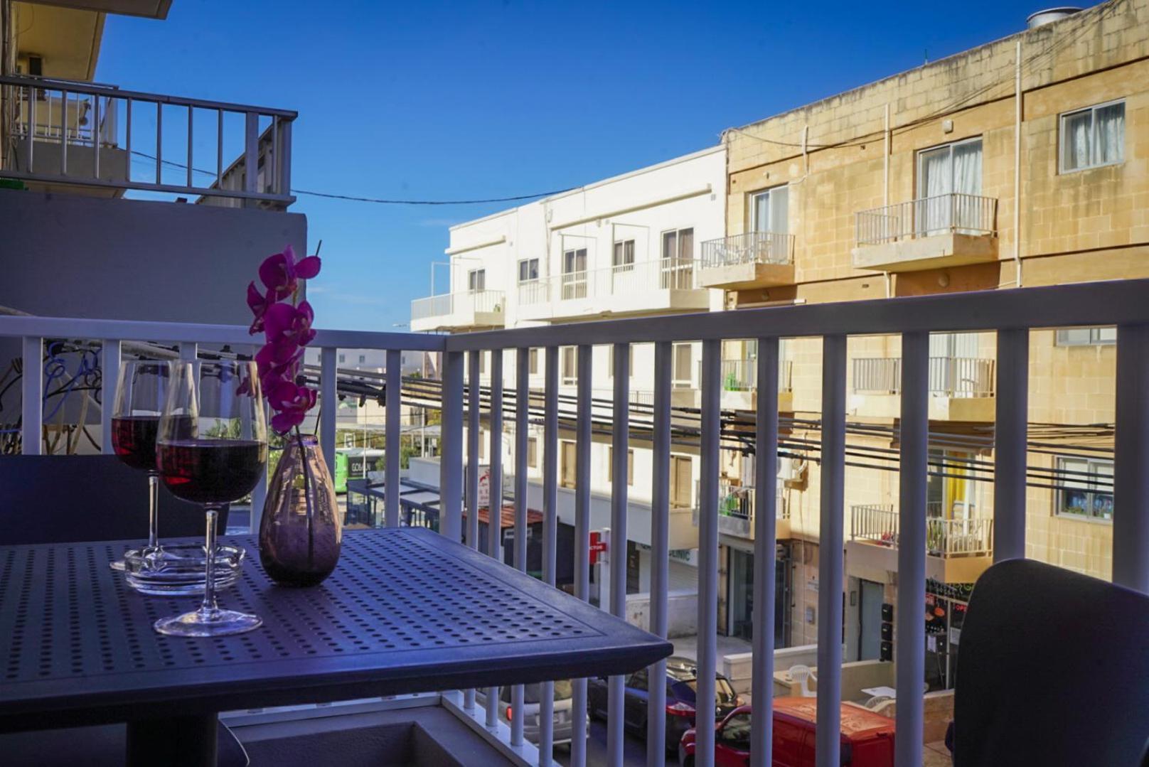Comfort And Convenience Flat 4 Dad'S Court St. Paul's Bay Exteriér fotografie